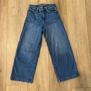 Universal Thread Wide Leg jeans 24/00